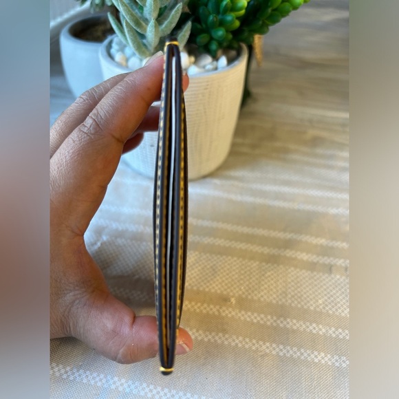 Kate Spade Mustard Yellow Card Holder - Picture 5 of 7